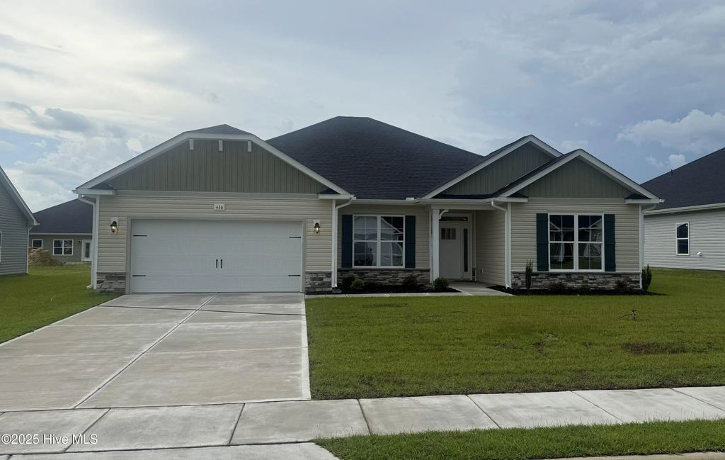180 Seashore Street, Grimesland