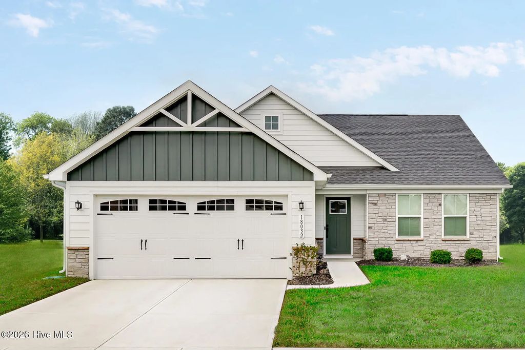 104 Bloom Lane, Moyock