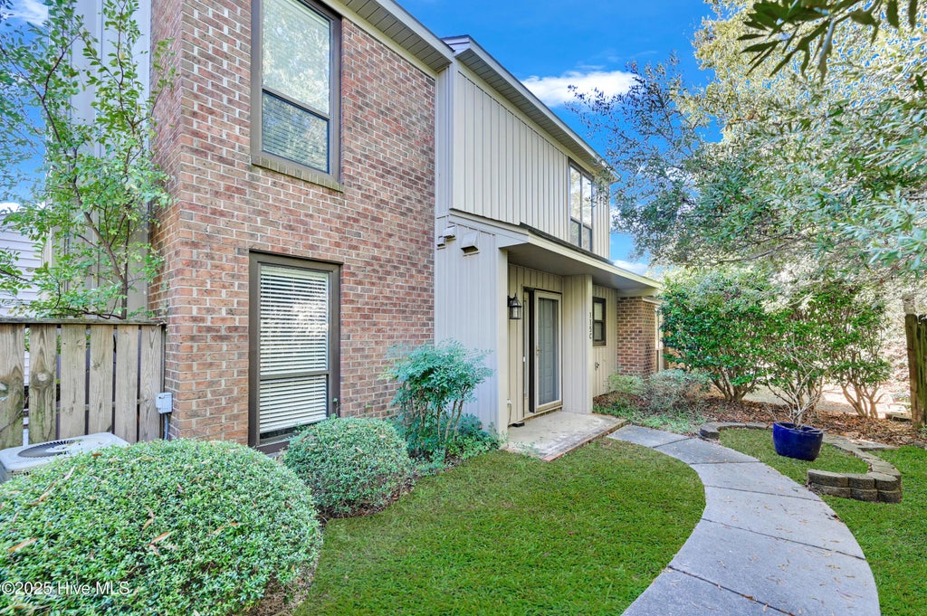 115 Sunshine Lane C, Winterville