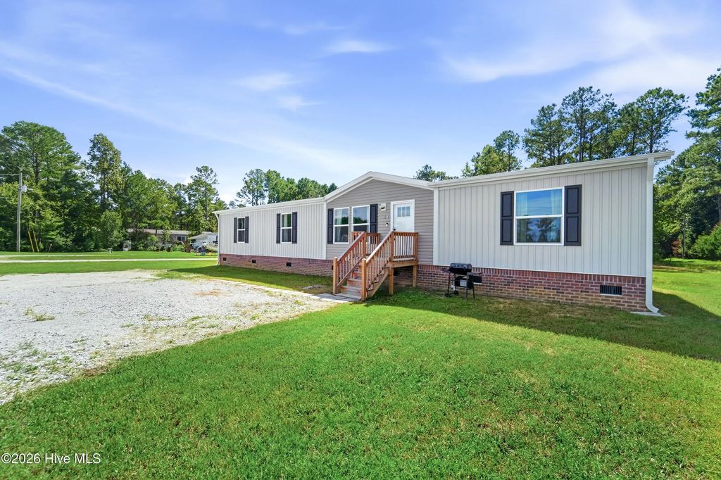 856 Old 30 Road, Jacksonville