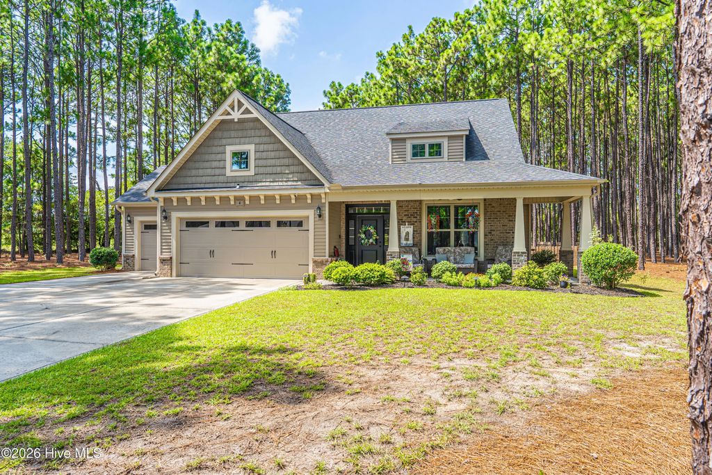 4 Whitman Court, Foxfire Village