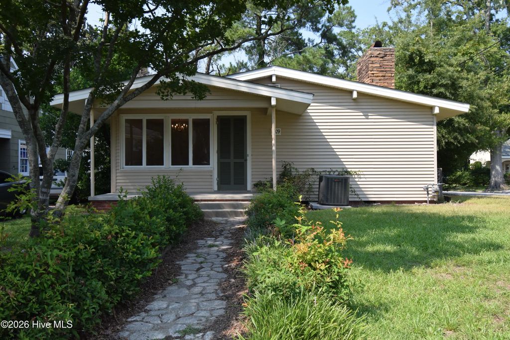 1509 E 4th Street, Greenville