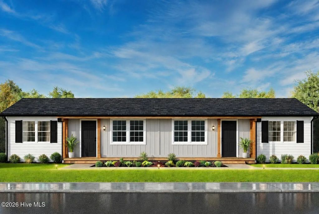 406 Foxtrace Lane A&b, Hubert