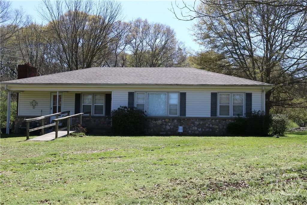 2139 Jones Chapel Shiloh Rd, Danielsville