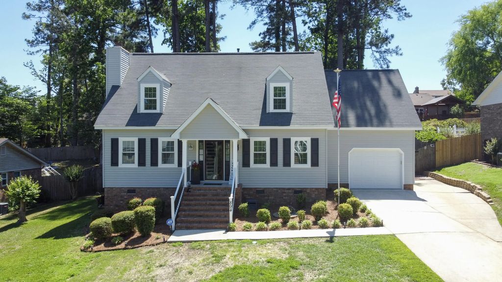 894 E Riders Way, Columbia