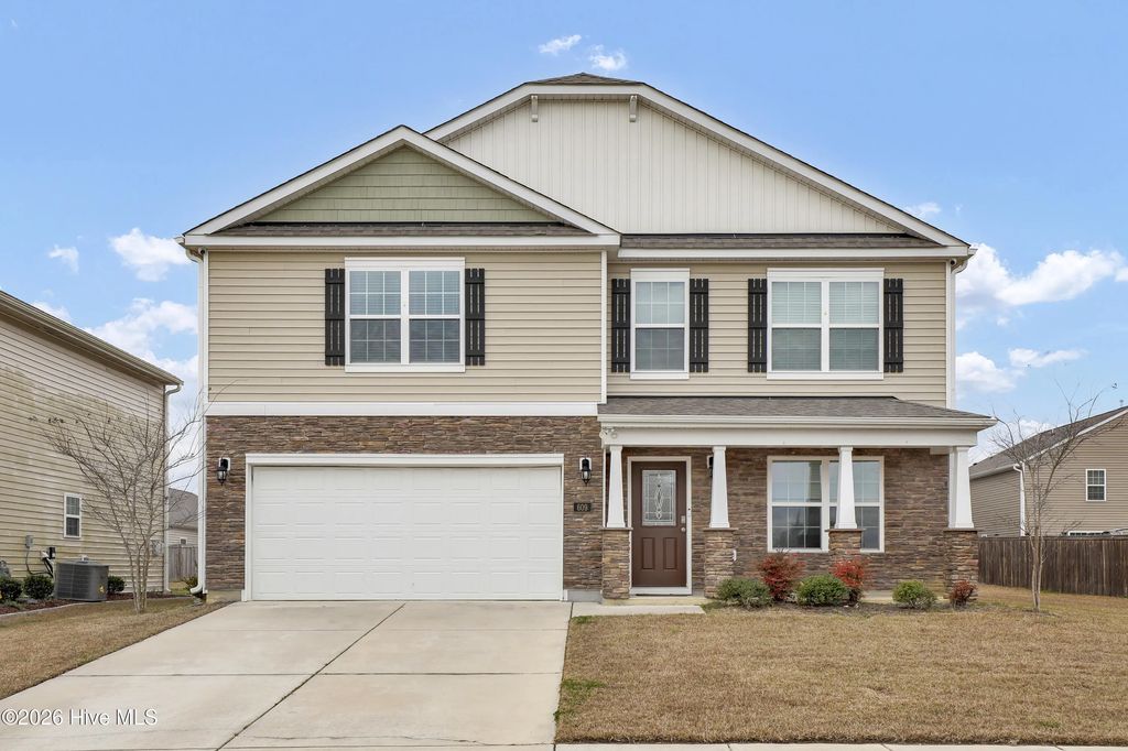 609 Ava Street, New Bern