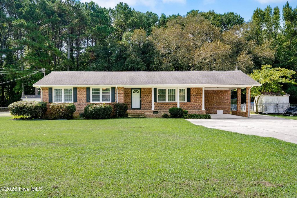 414 Forrest Road, Warsaw