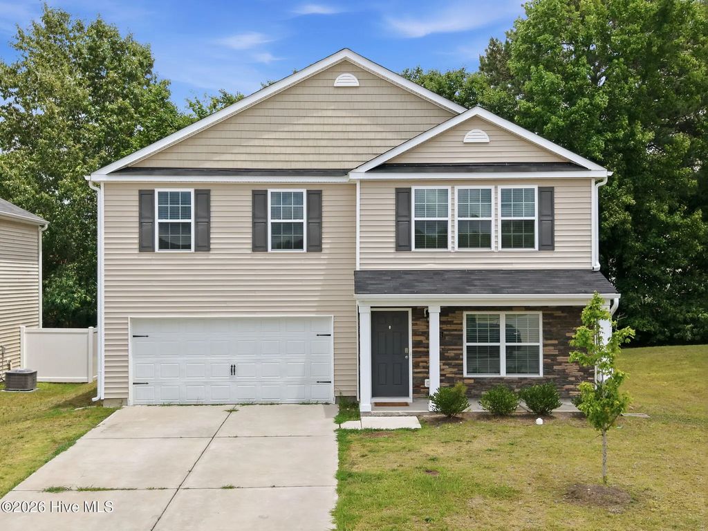 4561 Sandstone Drive, Greenville