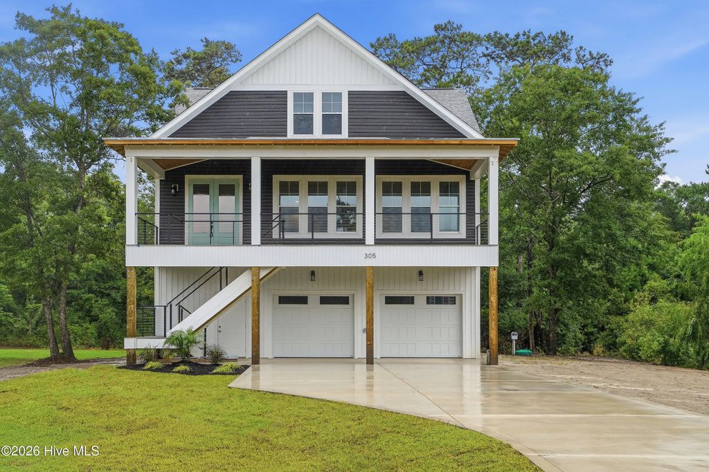 305 Landon Lane, Sneads Ferry