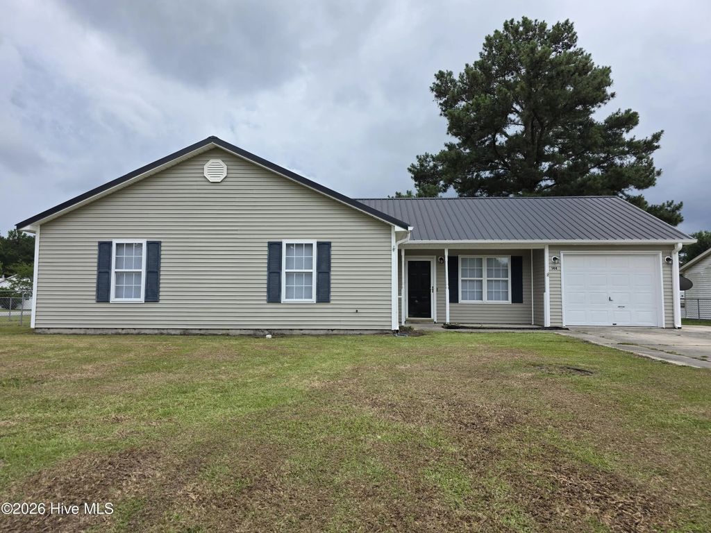 144 Horse Shoe Bend, Jacksonville