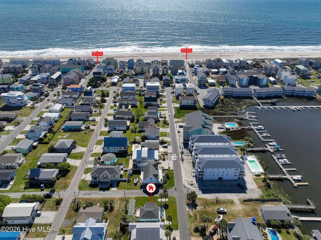 101 Delaware Avenue, Carolina Beach