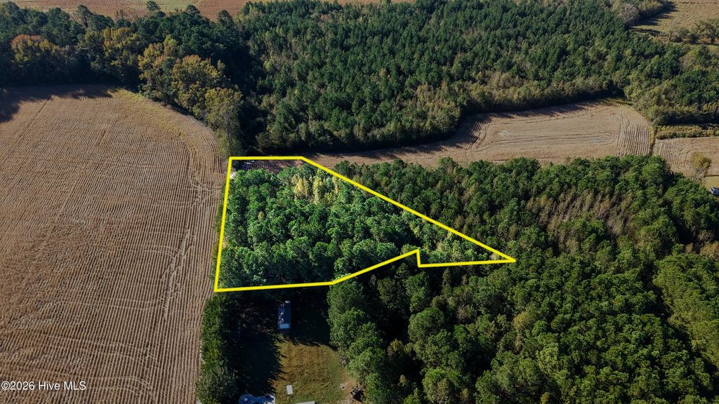 5107 Rainwater Road, Lucama