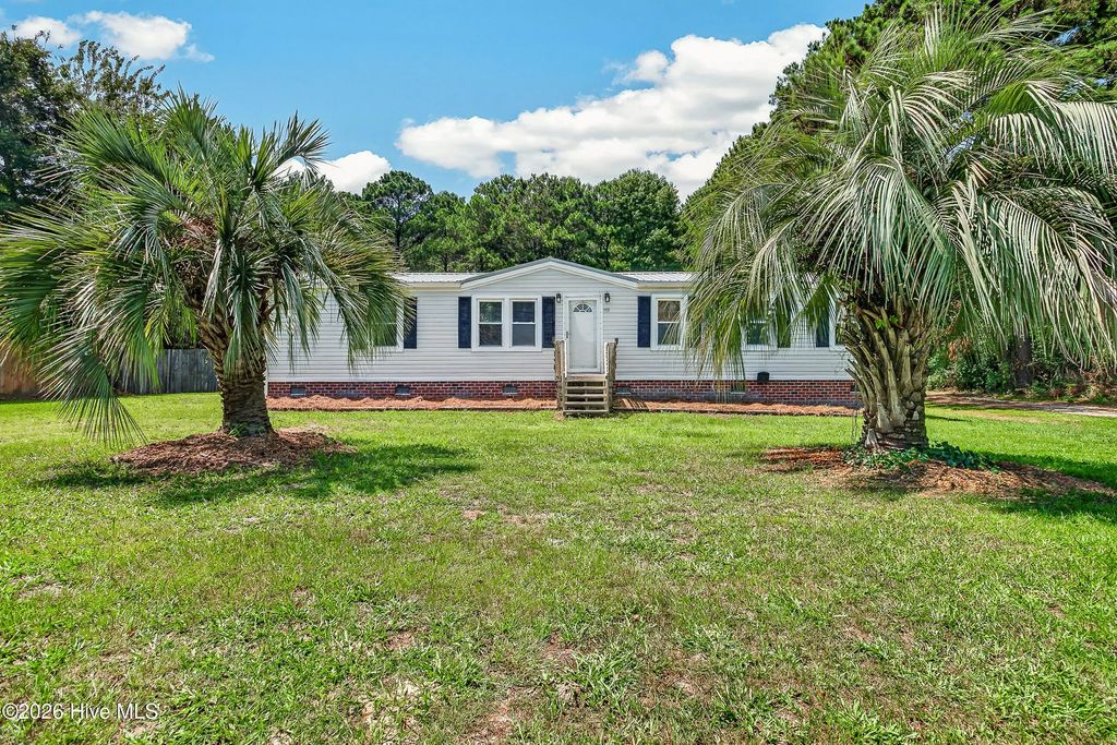102 Seabird Lane, Sneads Ferry