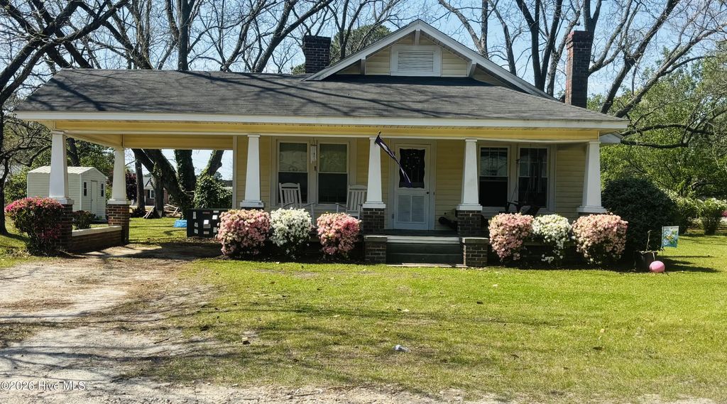1011 Raleigh Road, Clinton