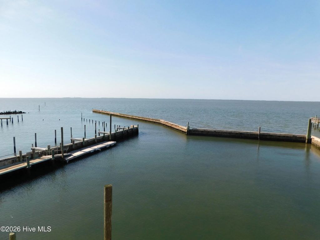 142 S Ferry Dock Road B, Harkers Island