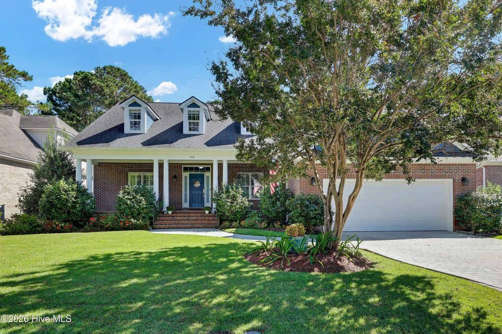 928 Wild Dunes Circle, Wilmington