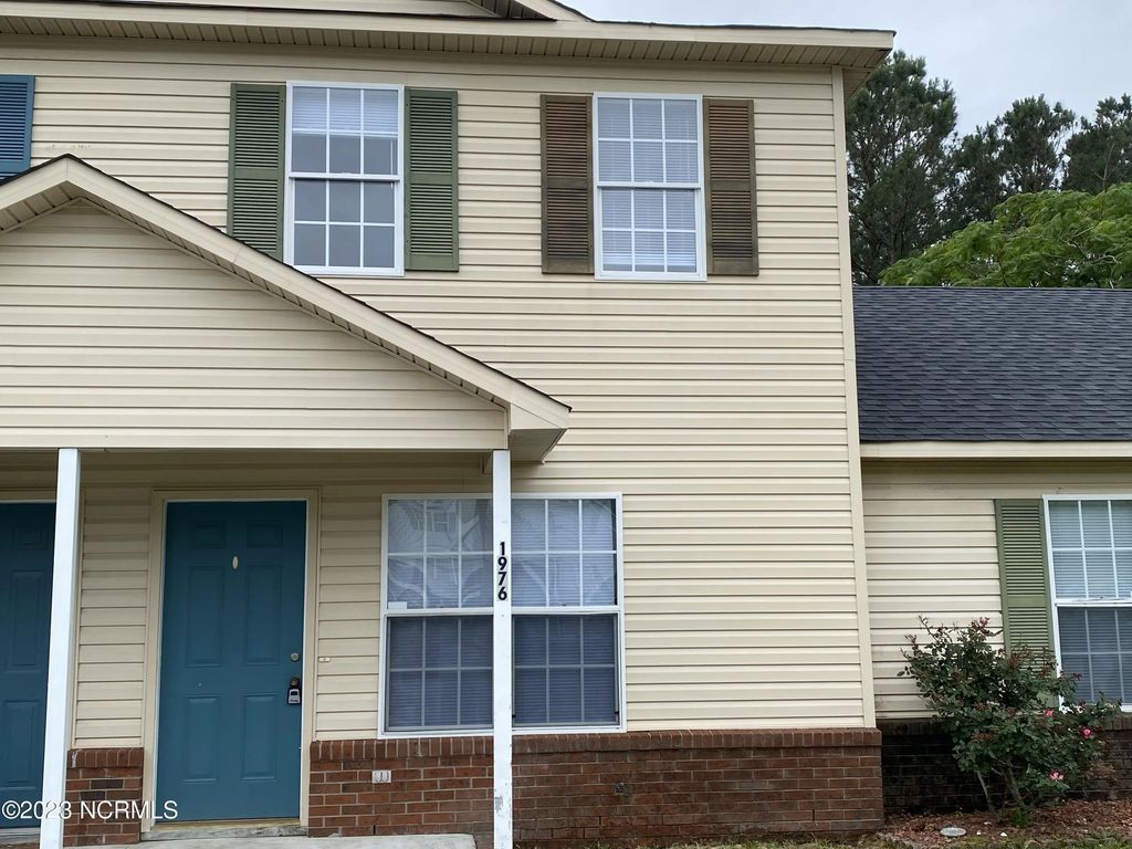 1976 W Brandymill Lane, Jacksonville