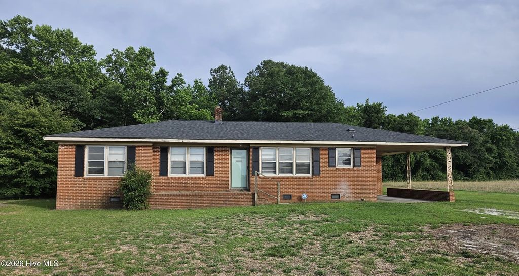 604 Millers Chapel Road, Goldsboro