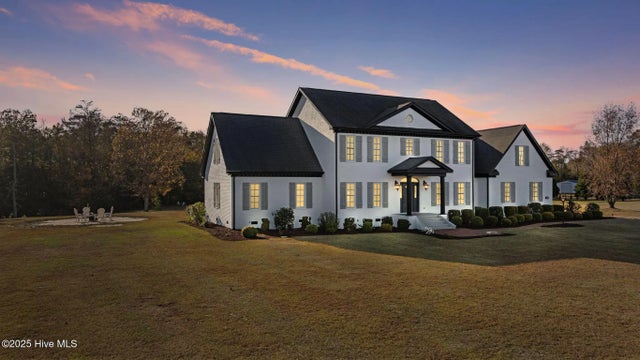 328 Oak Bluff Road, Kinston