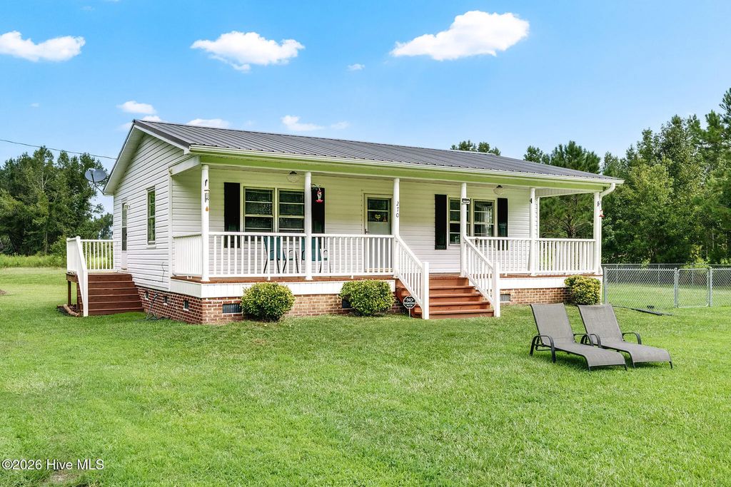 270 Bull Tail Road, Wallace