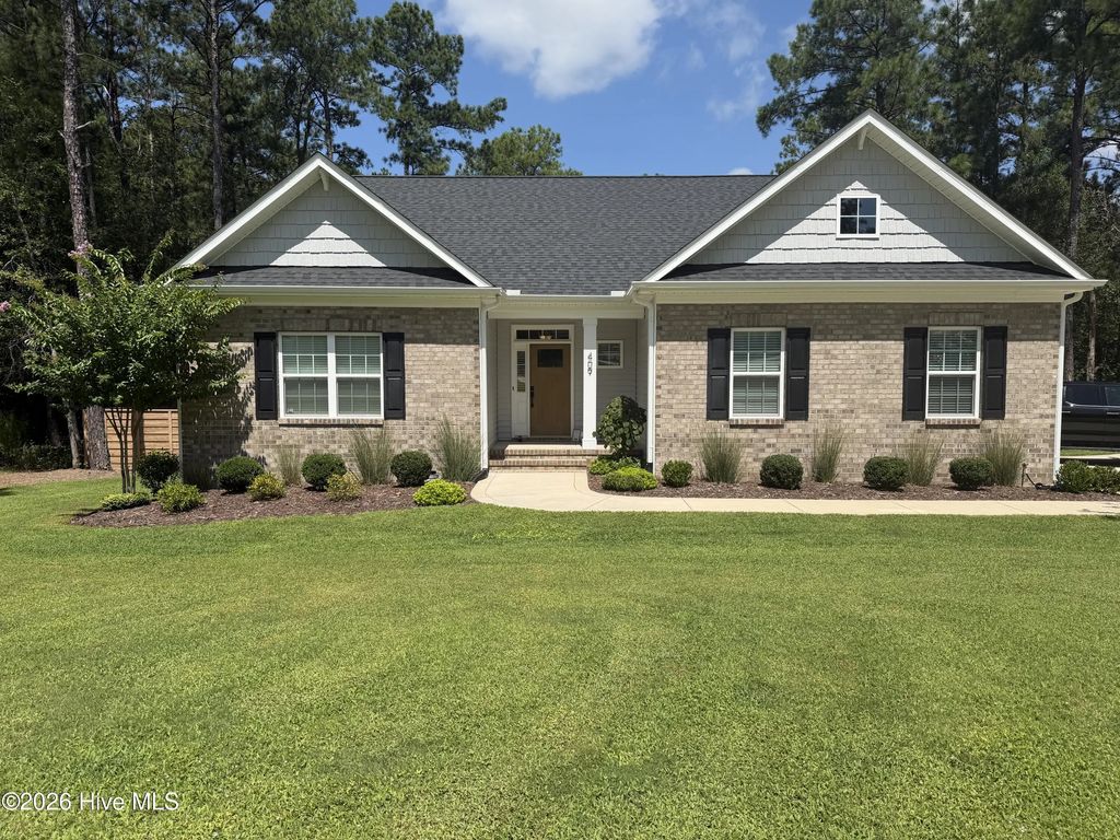 409 Piney Oak Drive, Carthage