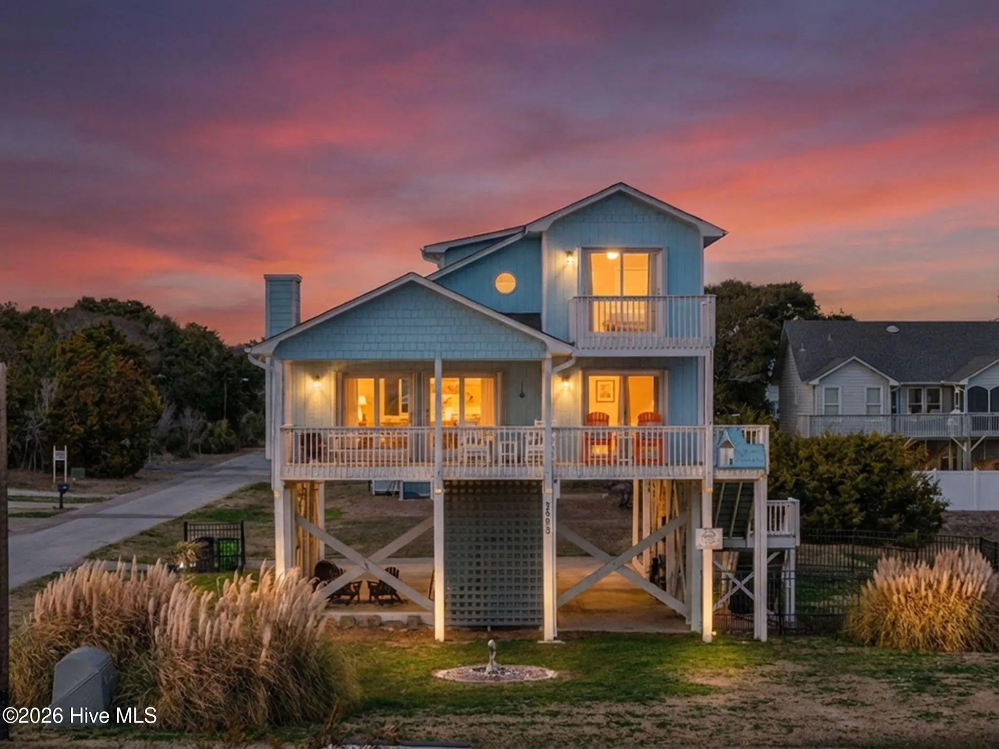 2502 E Dolphin Drive, Oak Island