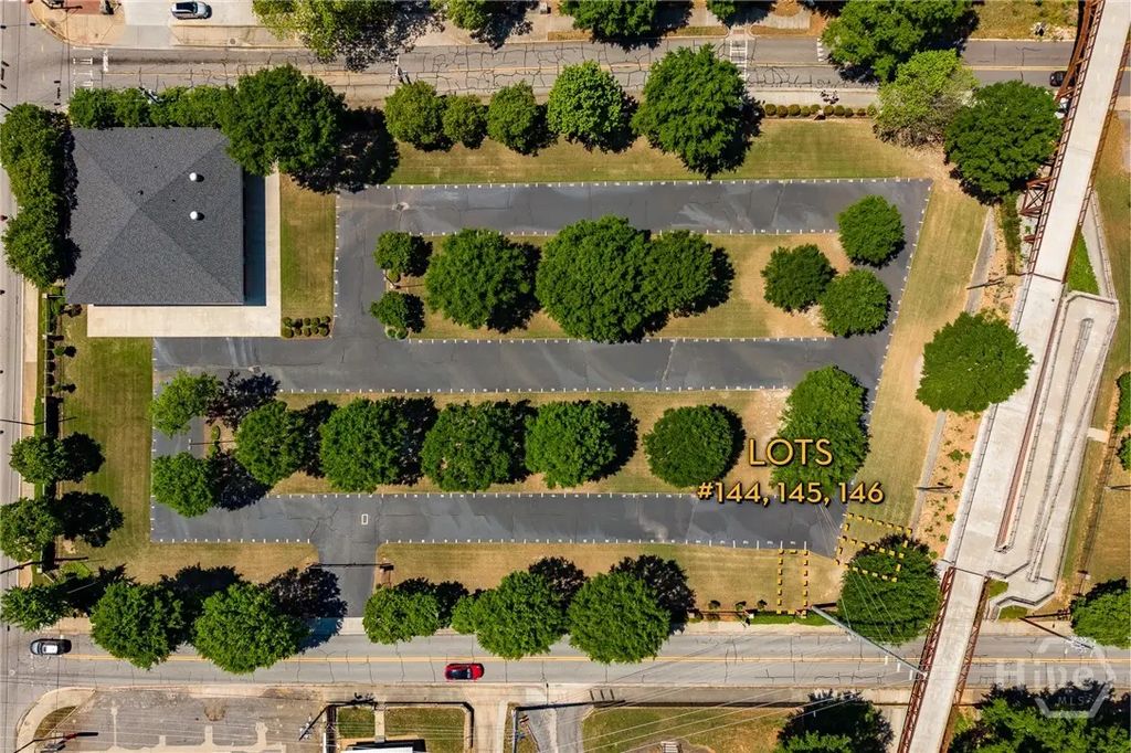 225 Oak Street 146, Athens