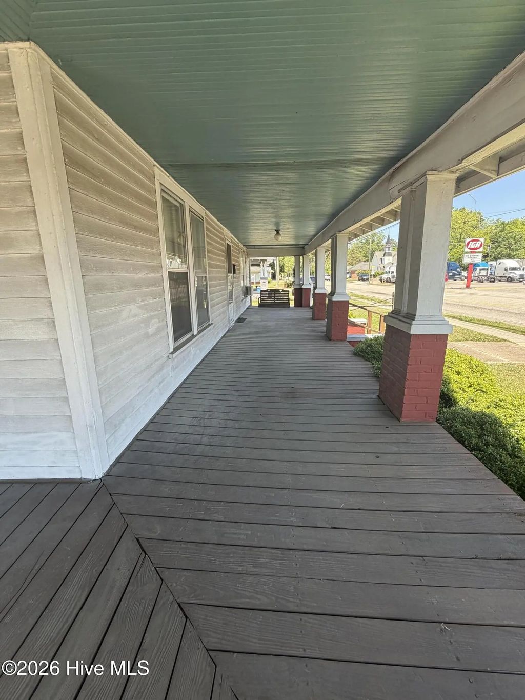 209 N Pollock Street, Selma