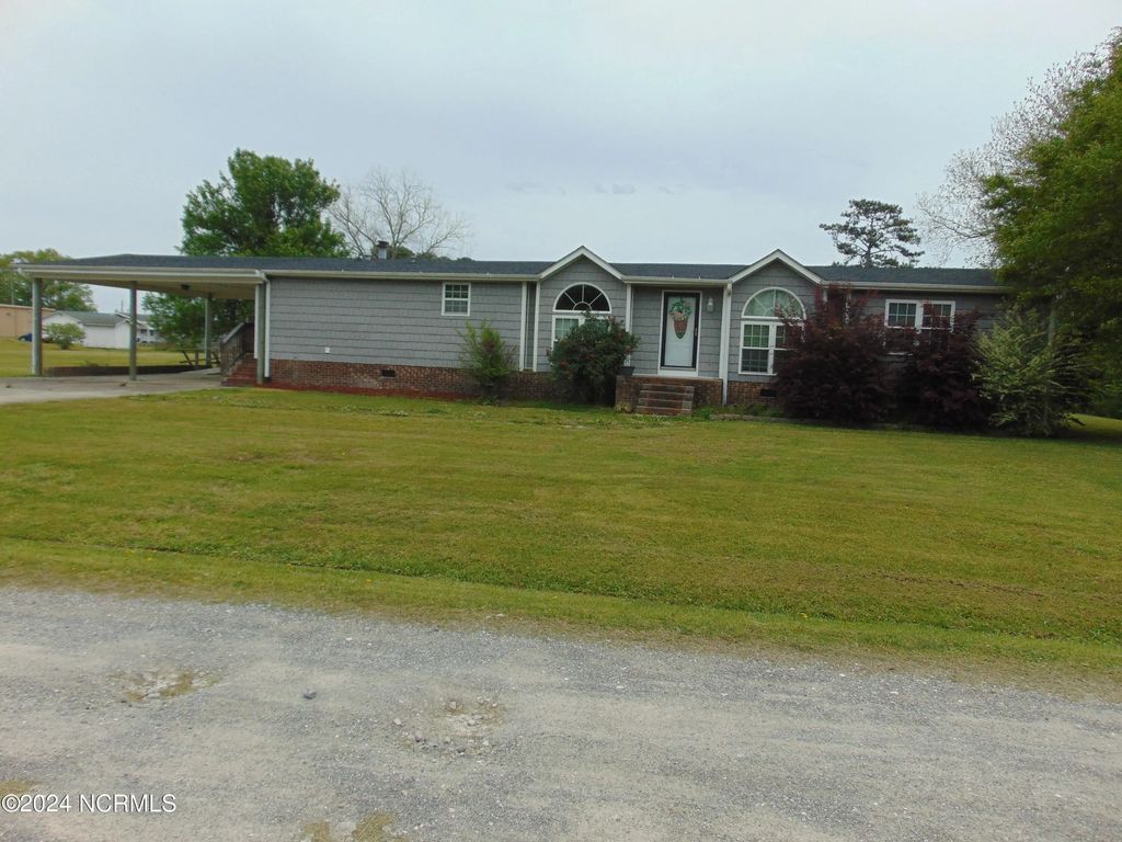 267 6th Street, Aurora