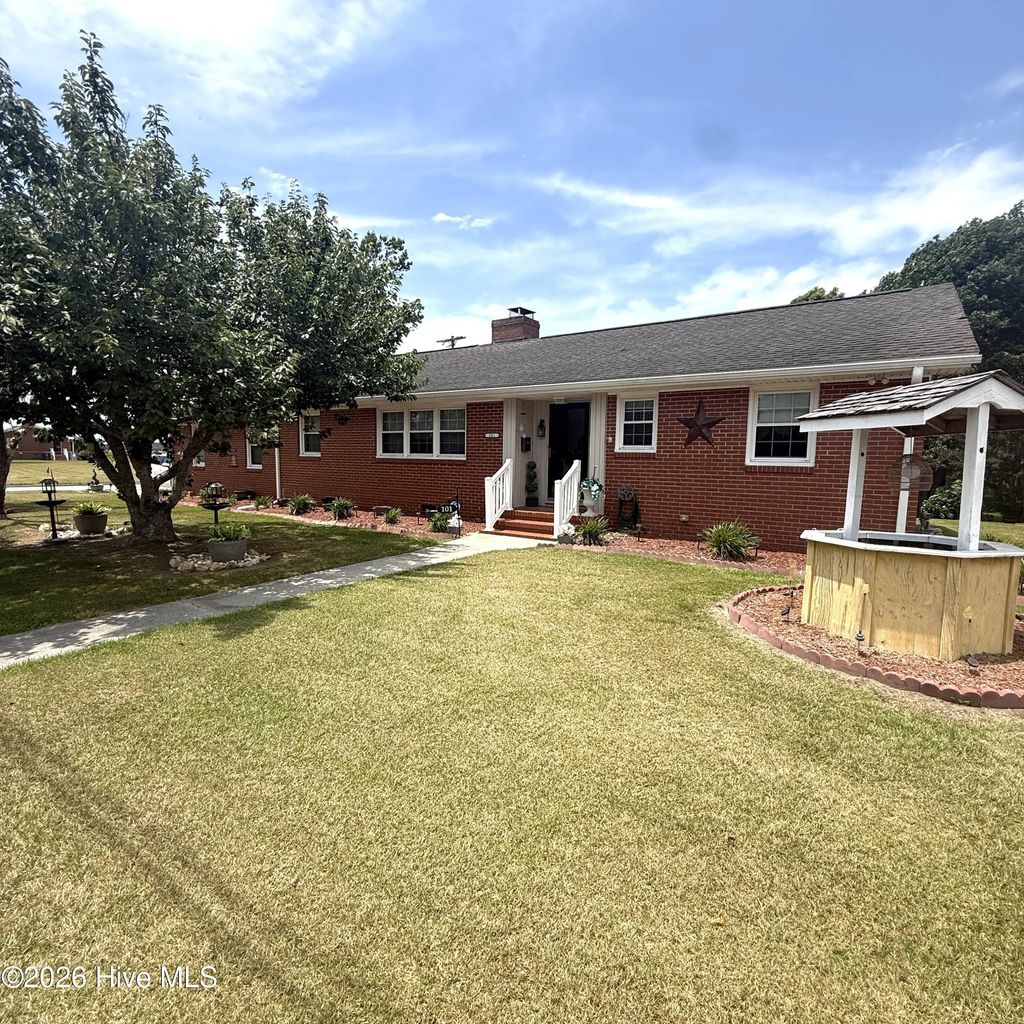 101 Carolina Avenue, Hertford