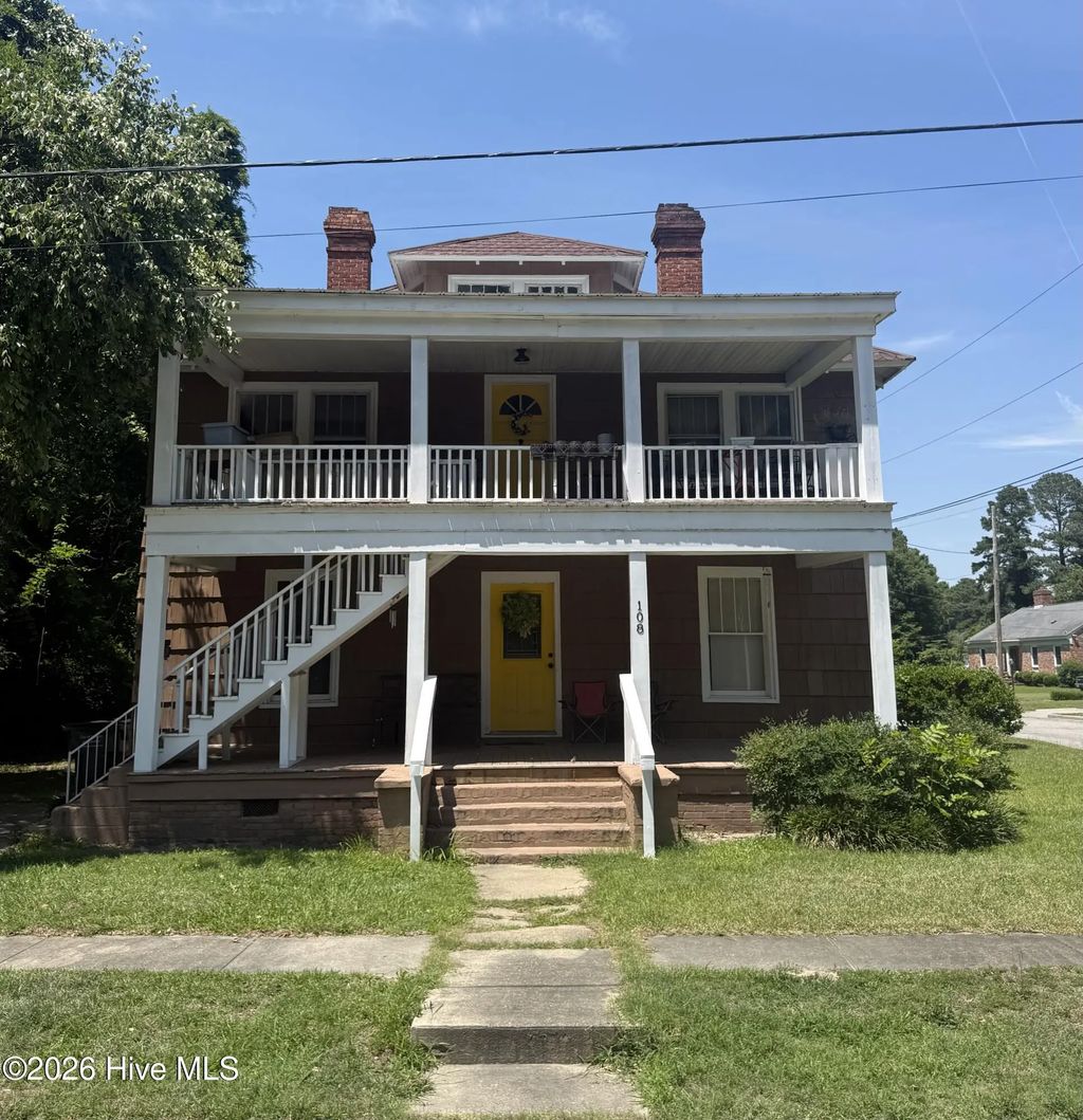 108 Summit Avenue, Kinston