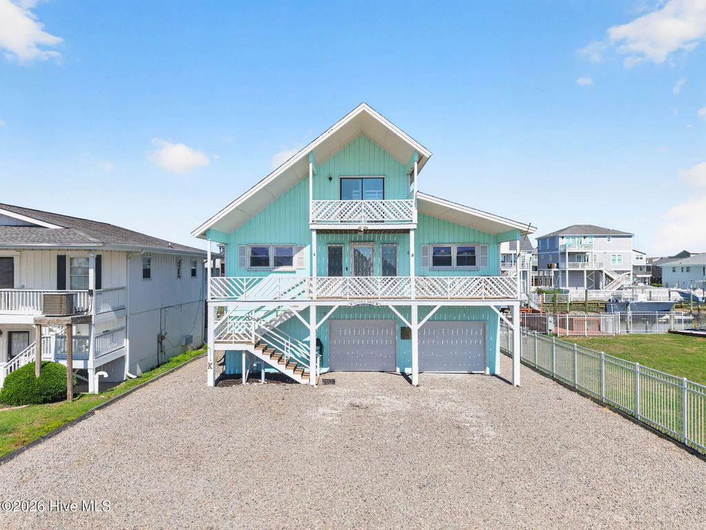124 Starfish Drive, Holden Beach