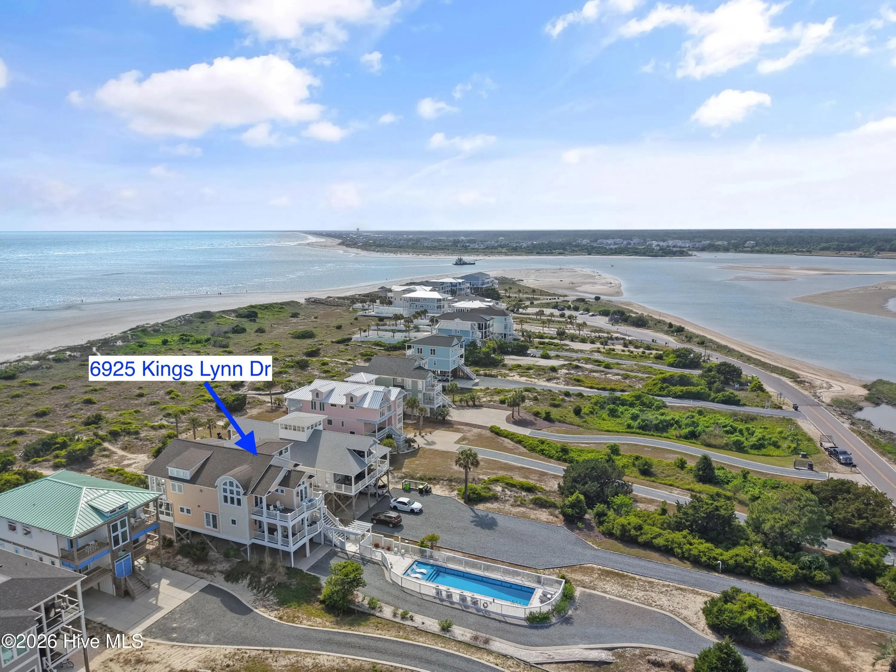 6925 Kings Lynn Drive, Oak Island Beach