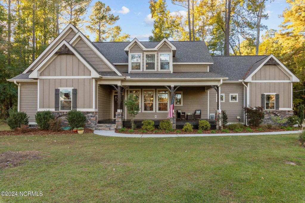 2 Thagard Lane, Whispering Pines