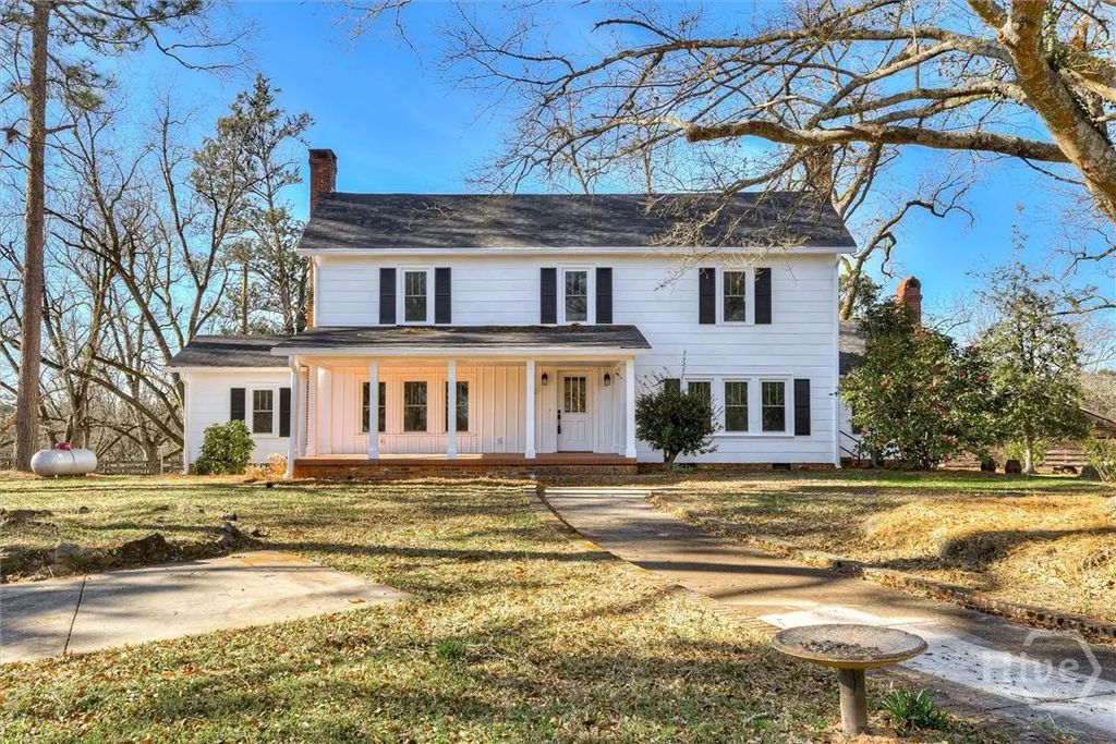 267 Garrard Road, Washington