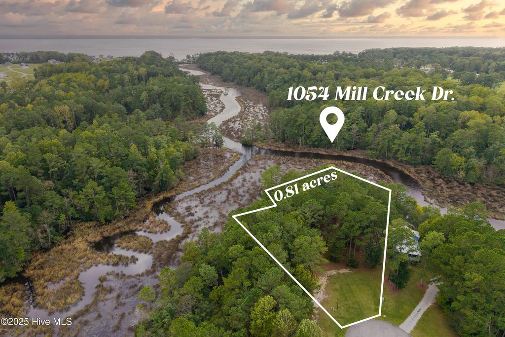 1054 Mill Creek Drive, Minnesott Beach