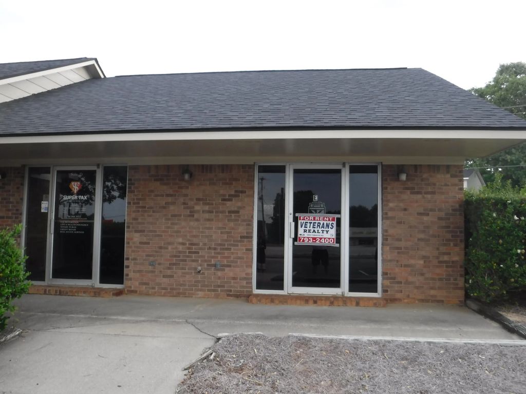 2920 Tobacco Road E, Richmond