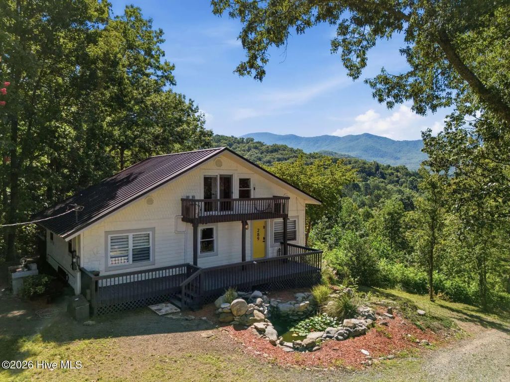 289 Bethabara Road, Hayesville