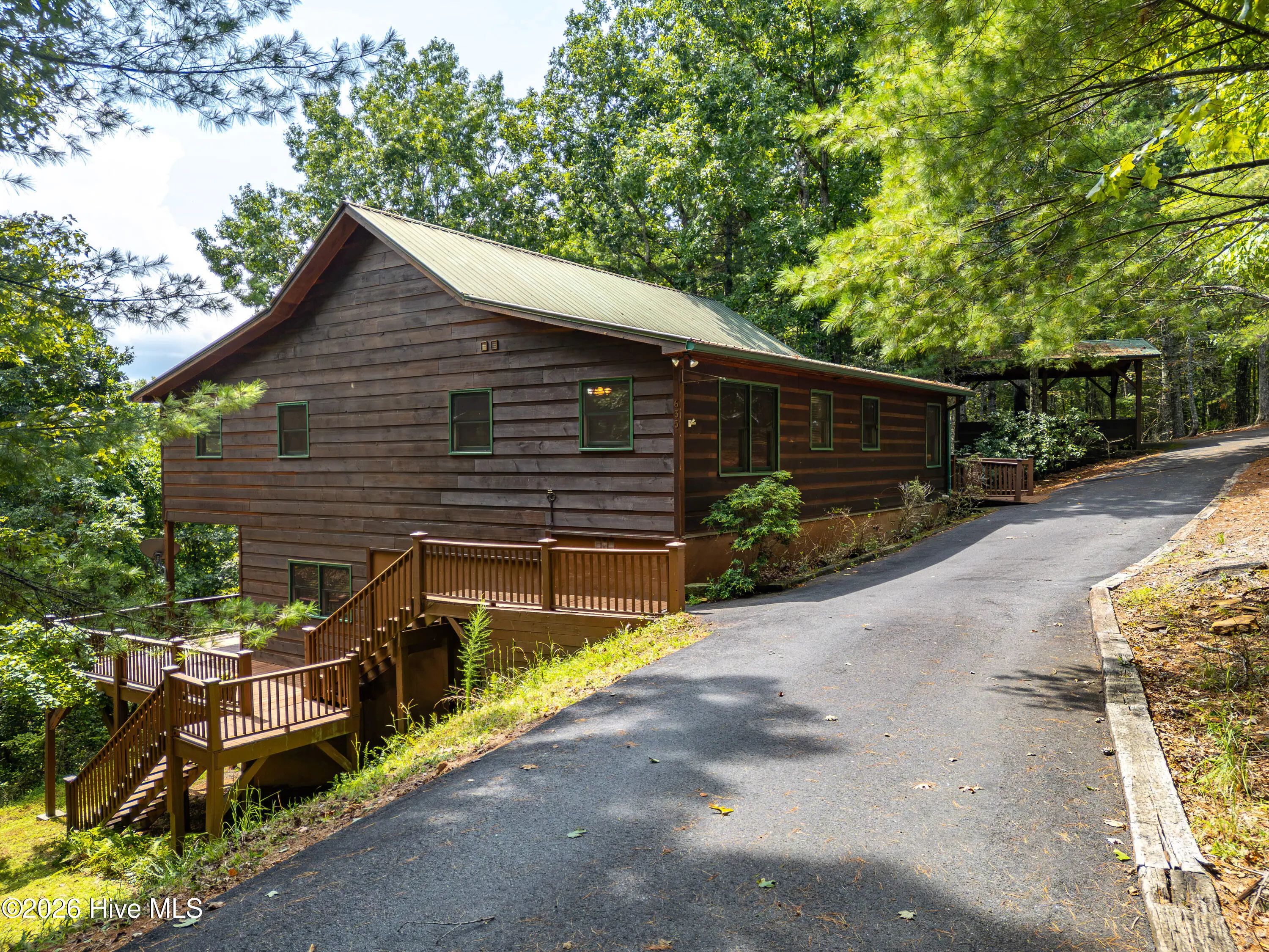 635 Brasstown View Road, Murphy