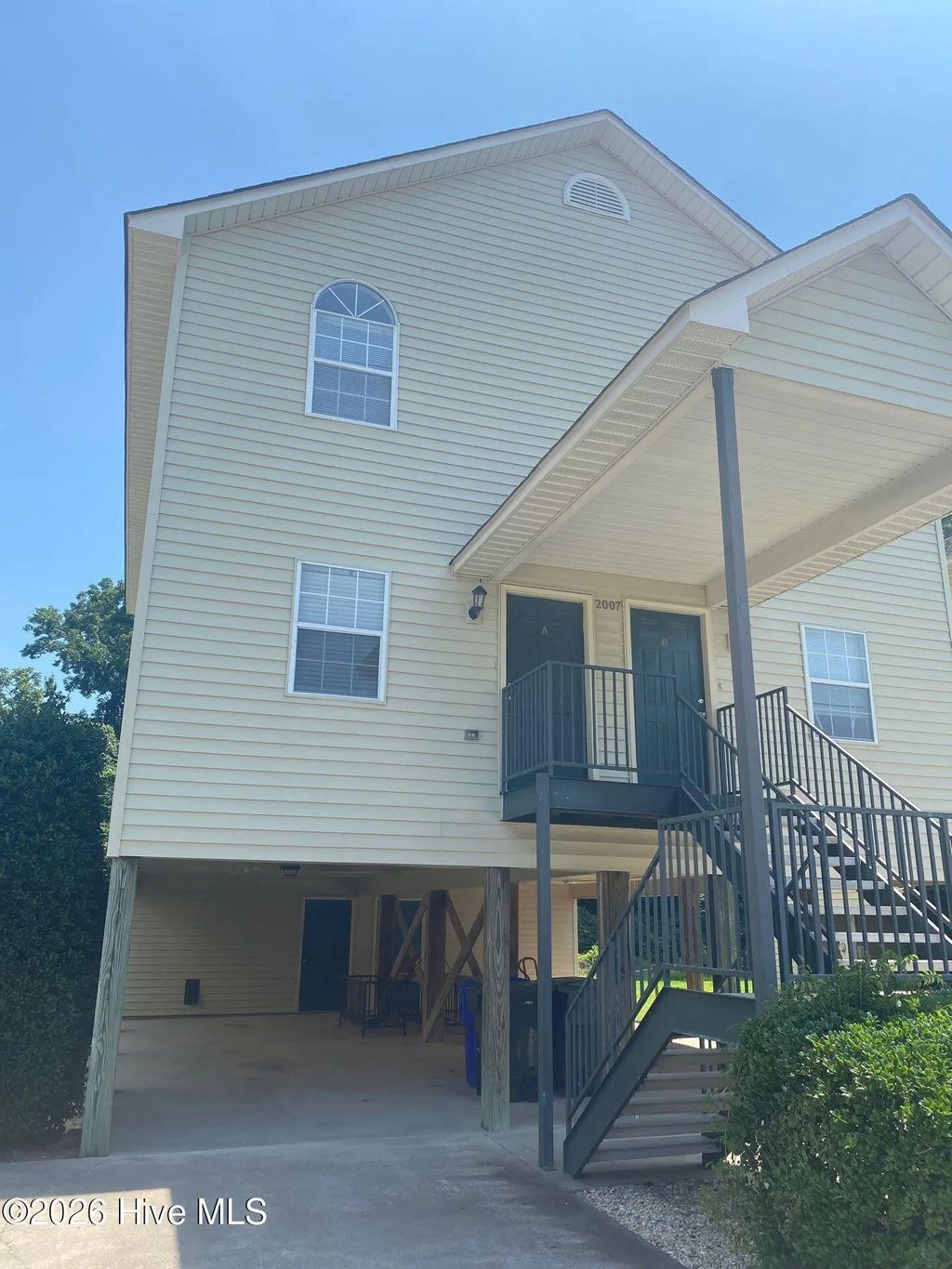 2007 River Drive A, Greenville