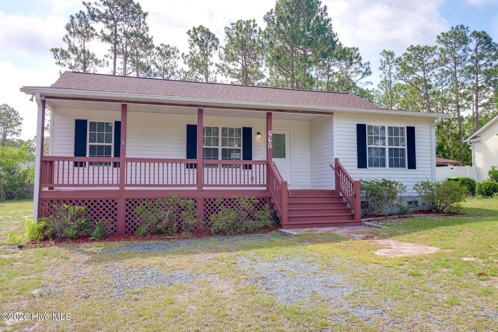 668 Westwood Road, Boiling Spring Lakes