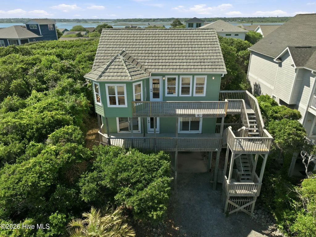 1821 S Shore Drive, Surf City