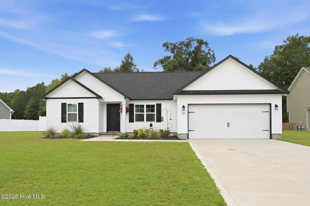 321 Cotton Hill Place, Hubert