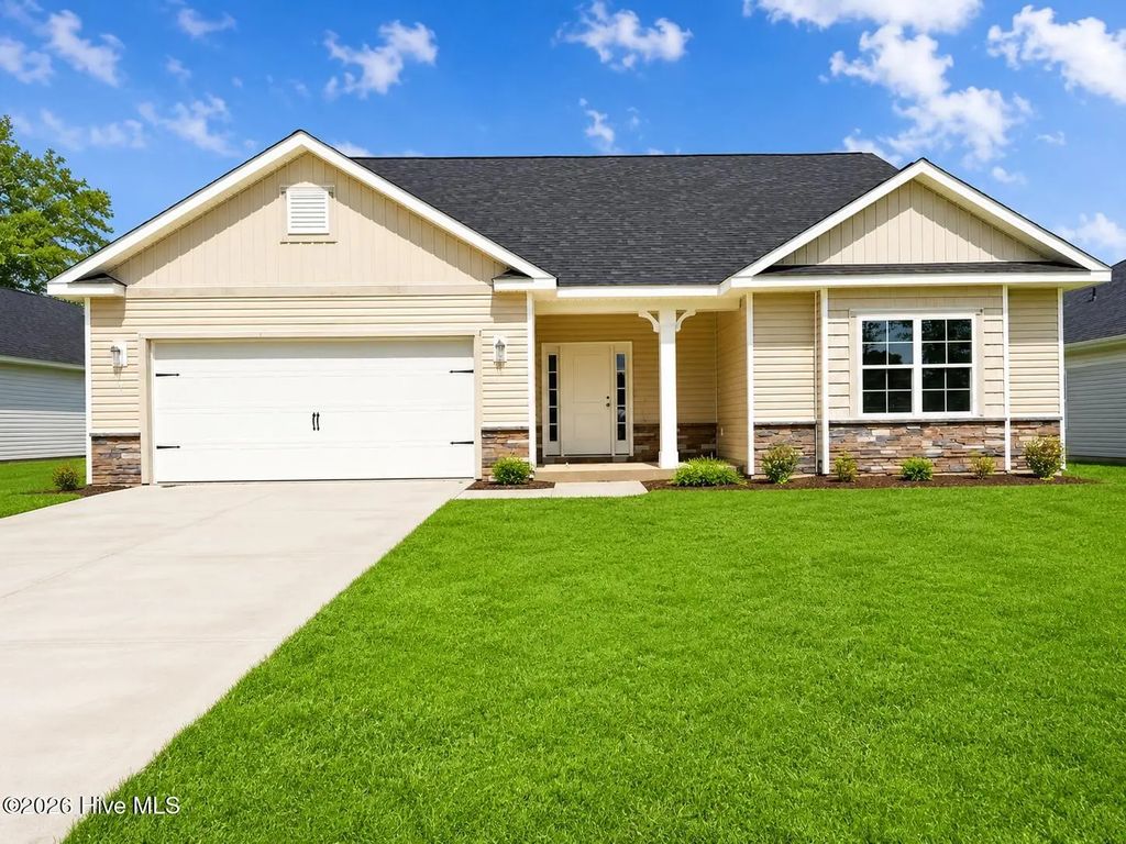 1060 Wood Creek Road Ne, Leland