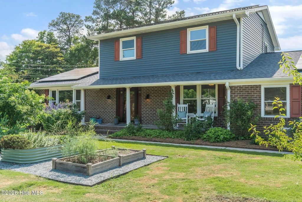 229 Yorkshire Lane, Wilmington