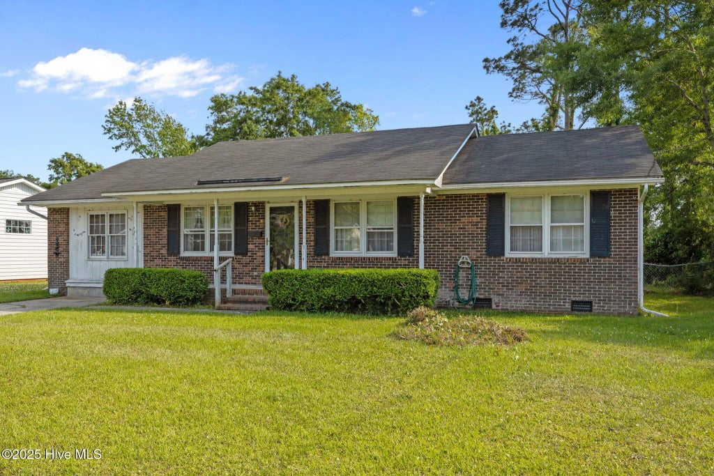 914 Harrell Drive, Morehead City