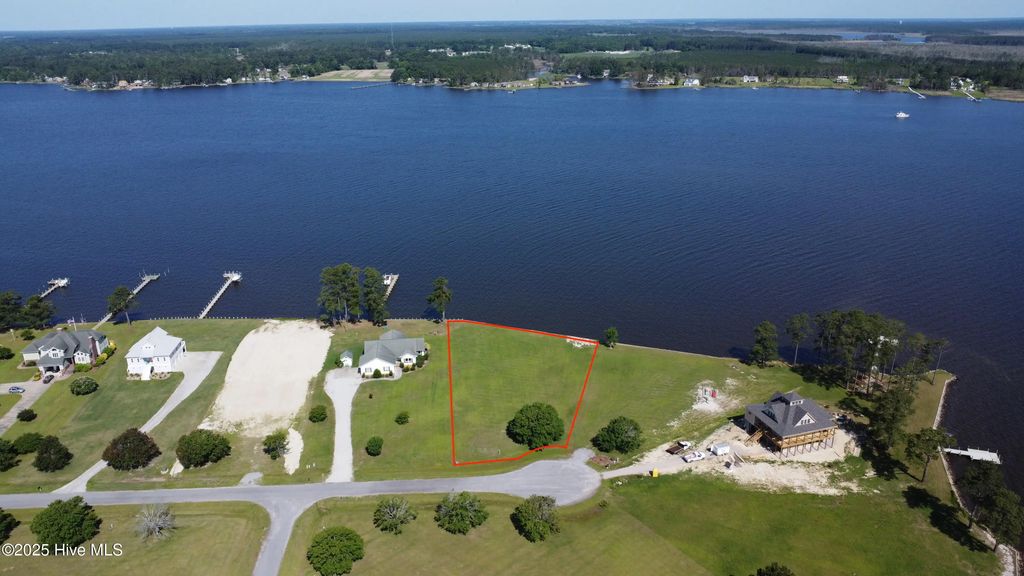 11 Little Creek Road Ext, Belhaven