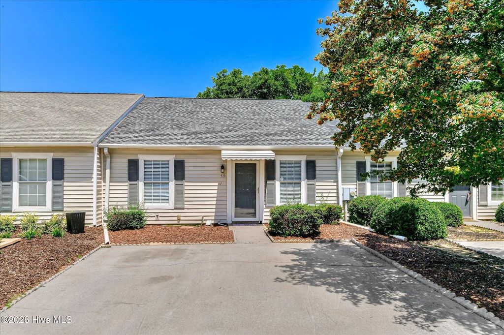 59 Tiburon Trail, Richmond