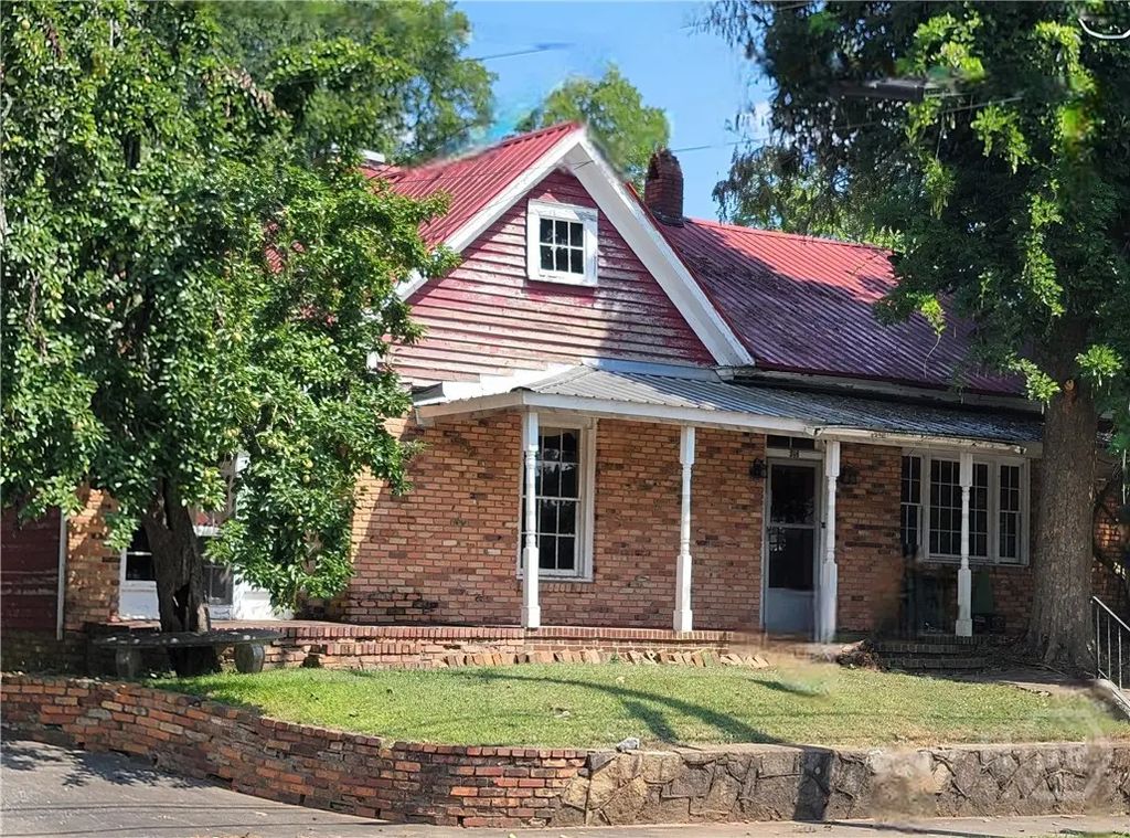 346 N Oliver Street, Elberton