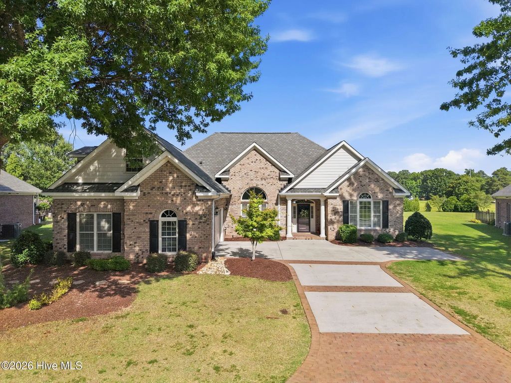 241 Jack Place, Winterville